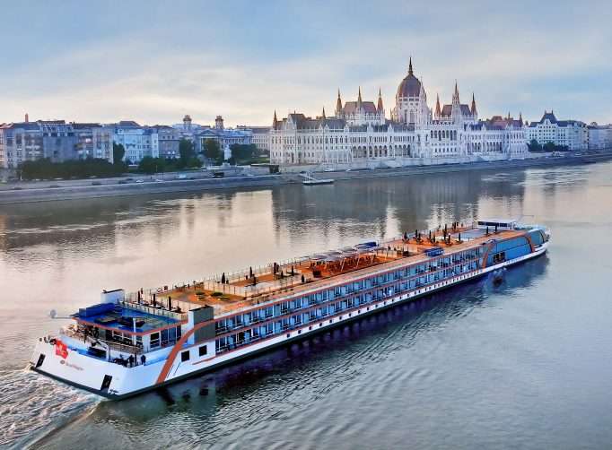AMAWATERWAYS: El Danubio convertido en un escenario de lujo para tus clientes con AMAMAGNA